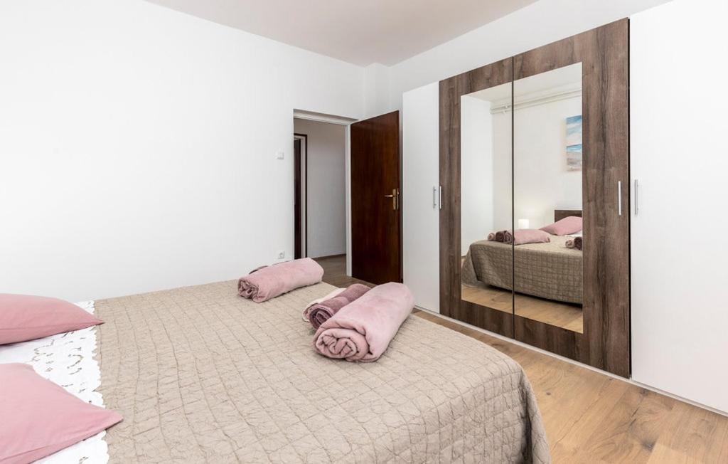 Apartman Nora Mucici Exteriör bild